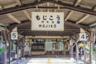 「夜景を見て、焼きバナナカレーを」フェロモン店長・中島健人が教えてくれた門司港マル秘デートプラン