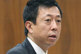 「「やる気があるんでしょうか？」自民・井出議員　国会傍聴中に足組みスマホ、大あくびの態度に指摘殺到…本人は「態度悪かった」と謝罪」の画像1