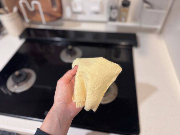 「1枚でここまで？」無印の“やぶれないキッチンシート”が優秀すぎ。家事が激減、もうキッチンペーパーに戻れない