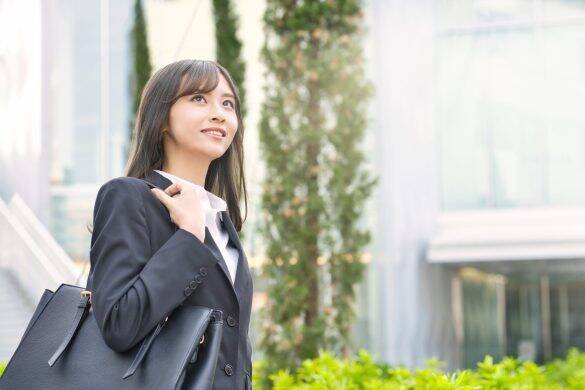トイレ掃除を頼むと涙目…新人バイトはオーナー親族のお嬢様。いきなり辞めたが、意外な展開に／びっくり体験人気記事