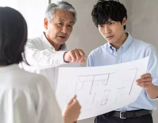 「「なんでお義父さんが!?」新居の内見、家電選びもすべて義父が干渉してきてウンザリ。全否定された嫁が目論むのは」の画像