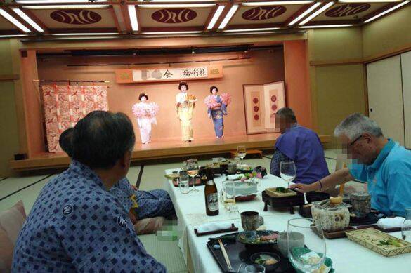 「バカ殿様の1シーン？」芸妓さんが投稿した写真にビックリ！本人を直撃すると「普通の日常すぎて…」