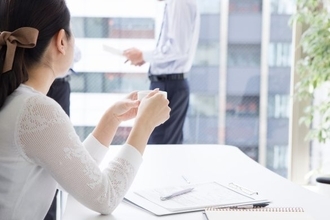 バッグをボロボロにされ、靴の上にうんこ…彼氏の猫に嫌われてた私。最悪の仲から「仲良くなれた」意外なきっかけは