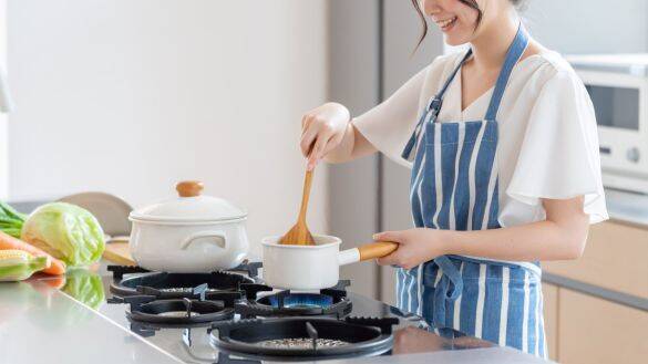 「仕事がつらいから結婚したい」29歳派遣OLの誤算。“専業主婦”への男性の反応がシビアすぎた