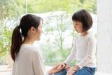 「4歳の娘が打ち明けた「じいじにされた“嫌なこと”」に絶句…すべてを聞いた母親が、すぐさま取った行動は」の画像2