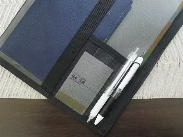 「気づいたら“クリアファイルだらけ”で書類が行方不明になる問題→無印良品アイテムで解決！」の画像