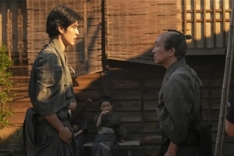 「圧倒的存在感…」朝ドラ『ばけばけ』31歳俳優が“壁際”で輝くワケ。主演作ヒットで期待高まる中で