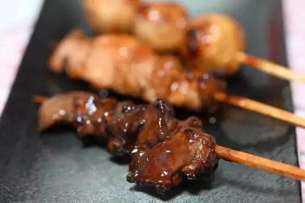 「フライドポテトは要注意、では焼き鳥は？「お惣菜」で腸にいいもの・避けたいもの5選」の画像