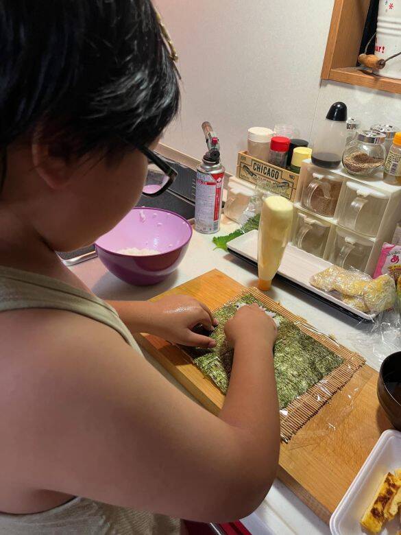 「お店レベル」小3男子が作るメニューに衝撃！→なぜこんなに料理上手に？本人とパパママに聞いてみた