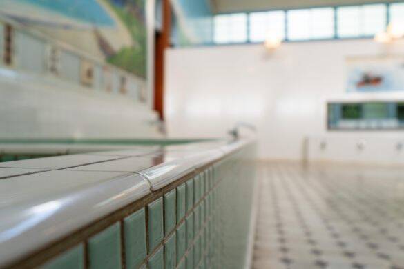「そこ私の場所！」銭湯の“場所取りおばさん”に困惑していたら…現れたおばあちゃんの“ひと言”で空気が緩んだ