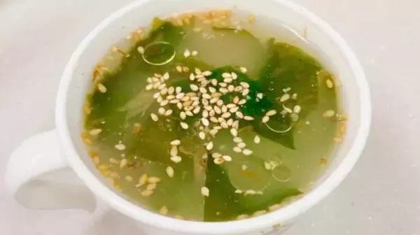 5分で完成するのに「めちゃくちゃ腸にいいスープ」教えます。コクうま～でお腹も体もあったまる