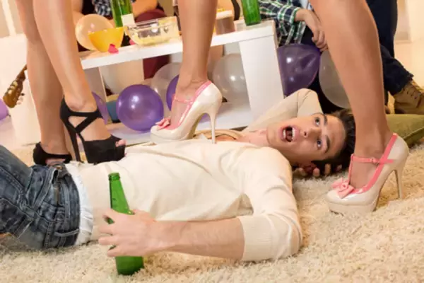 「新郎は5股男！結婚式で元カノ4人が復讐を…地獄のエピソード／びっくり体験人気記事BEST」の画像