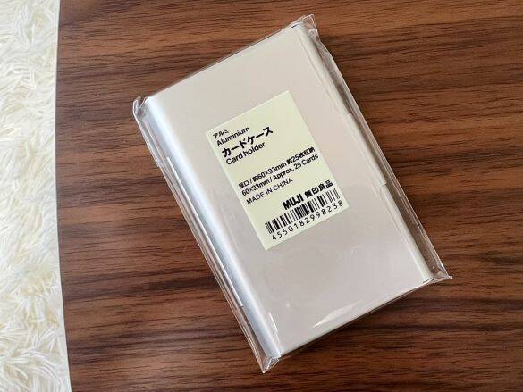 スマホ決済派の“お財布未満”にちょうどいい！身軽に出かけたい日の「無印良品ミニケース」ガチ比較