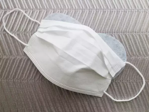 「「必要なもの全部入ってるじゃん…」ダイソーの旅アイテム“4種類セットで110円”の感動」の画像