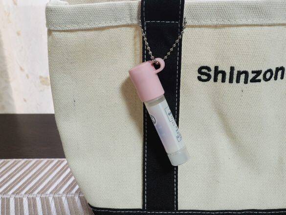 見かけたら即買いレベル！リップすぐなくす問題を「100均アイテム」で解決。使用感・見た目も◎