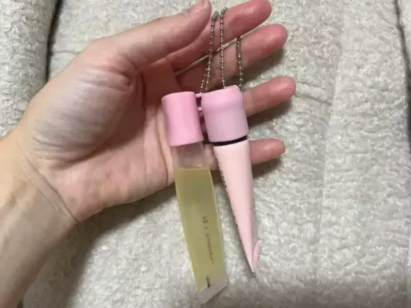 「見かけたら即買いレベル！リップすぐなくす問題を「100均アイテム」で解決。使用感・見た目も◎」の画像