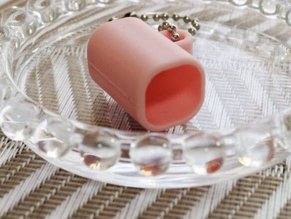 見かけたら即買いレベル！リップすぐなくす問題を「100均アイテム」で解決。使用感・見た目も◎