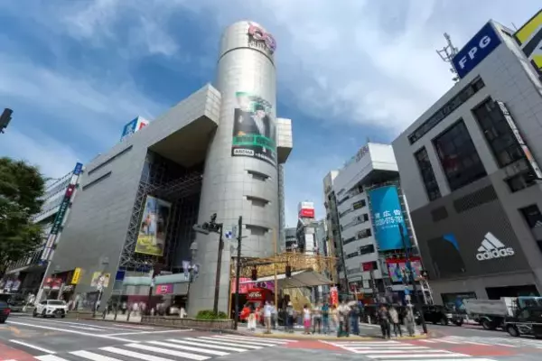 「アパレルの“感じの悪い接客”はブランディング？ それとも逆カスハラ？ ブランド炎上で見えた「90年代の負の遺産」」の画像