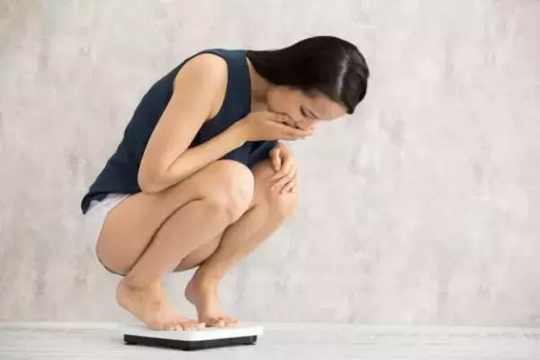 「最新研究で分かった「太りやすい油」ワースト3。ポテチや冷凍食品に入ってる“見えない油”も」の画像