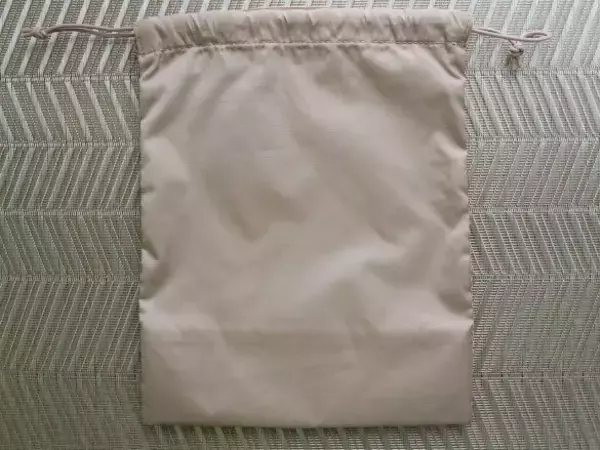 「メッシュポーチの「中身丸見え問題」を解決！無印良品アイテム1つで「通気性」と「隠したい」も両立できた｜無印良品週間に買いたいもの」の画像