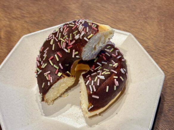 激安スーパー「ロピア」の“ボリューム満点スイーツ”を4つ厳選！ ホールのミルクレープ539円はインパクト特大