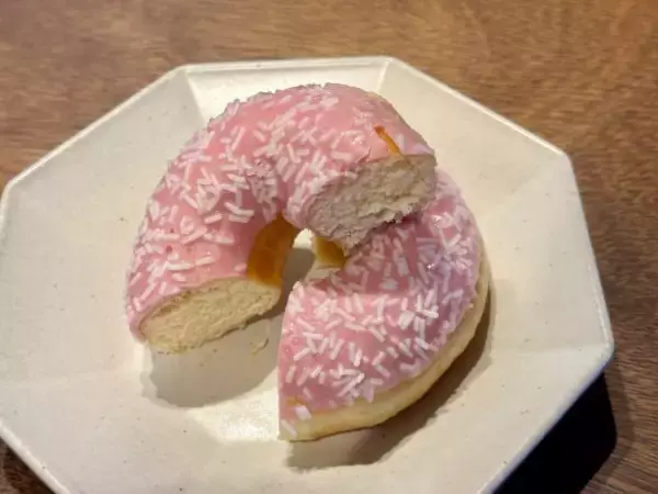 「激安スーパー「ロピア」の“ボリューム満点スイーツ”を4つ厳選！ ホールのミルクレープ539円はインパクト特大」の画像