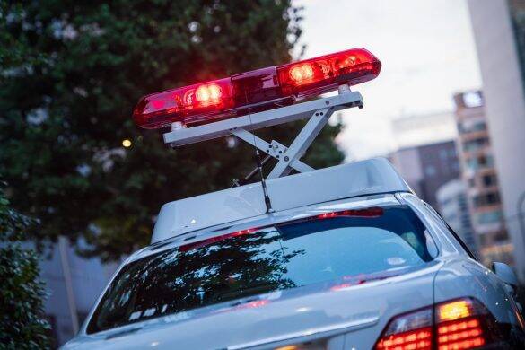 隣人が駐車スペースでBBQ、打ち上げ花火…注意もガン無視→110番通報した結果／2025 人気記事top5