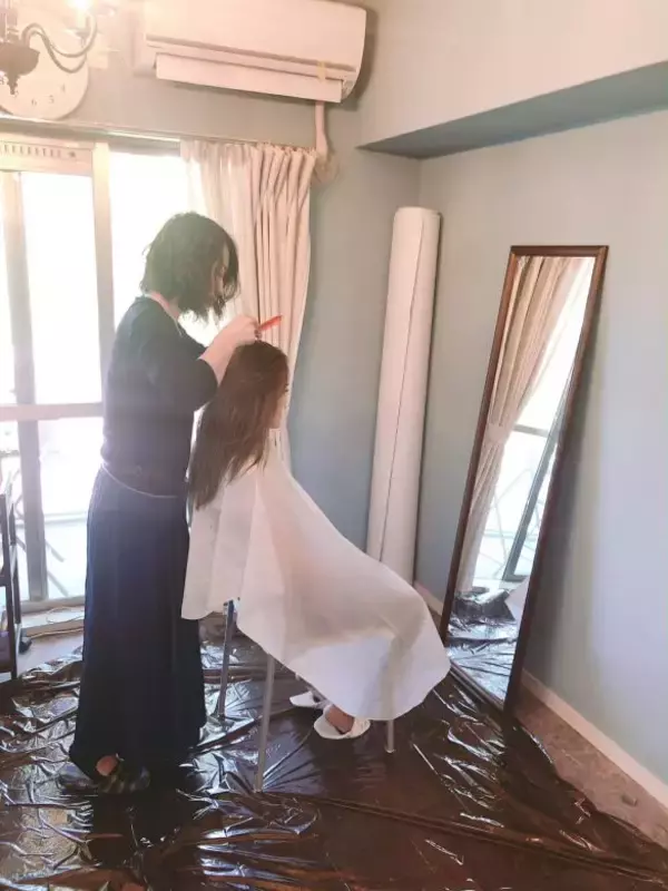 「借金5000万円を背負ったシンママ美容師、「引き寄せの法則」にハマって人生が激変した理由」の画像