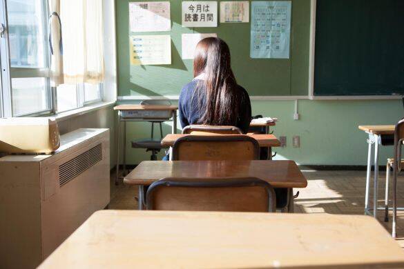 「成績が良くないと夜通し罵倒」母親から虐待を受けていた21歳女子大生が“SOSを出せなかった理由”