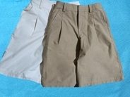 夏の服装で「なぜか子どもっぽくなってる人」の特徴。大人が避けたい“パンツの丈”は