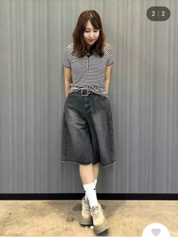 「夏の服装で「なぜか子どもっぽくなってる人」の特徴。大人が避けたい“パンツの丈”は」の画像