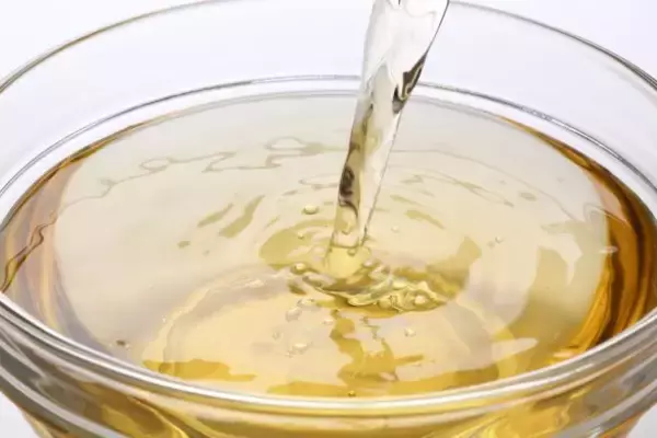 お酢を毎日摂ると体に起こる「驚きの変化」。体重と体脂肪を減らす、だけじゃない！／腸活人気記事BEST