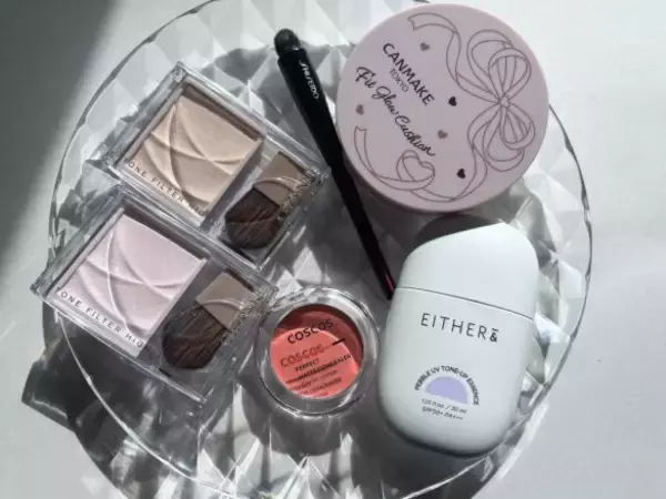 「感動！49歳“目の下の黒クマ”を消せた。お安いコンシーラーの正解をついに発見」の画像