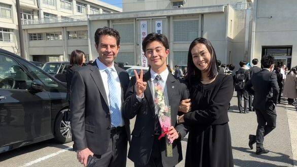 アメリカ育ちの長男があえて「日本の大学」を選んだワケ。日本人の母が明かした当時の心境「正直ショックでした」