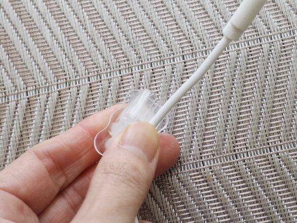 “スマホの充電器すぐ壊れる”問題→ダイソー100円アイテムで解決！「可愛すぎてリピ買いしてる」