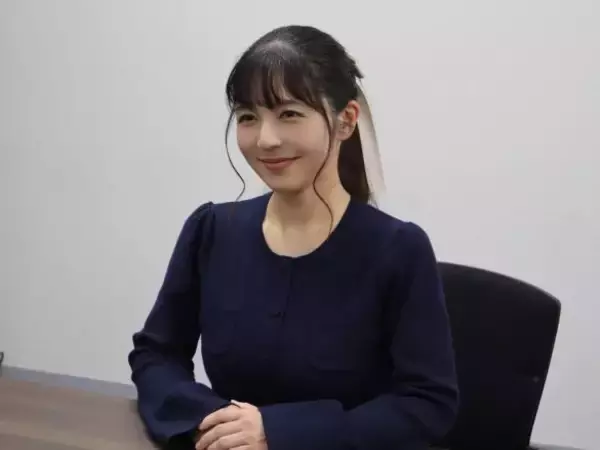 「37歳で“グラビアデビュー”した2児のシンママ。人生のどん底から、44歳で「人生初の就職」を決めた理由」の画像