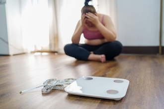 食卓にすわる前に水を一杯etc. 自動的にやせる習慣をつけて、2度と失敗しない“科学的なダイエット”