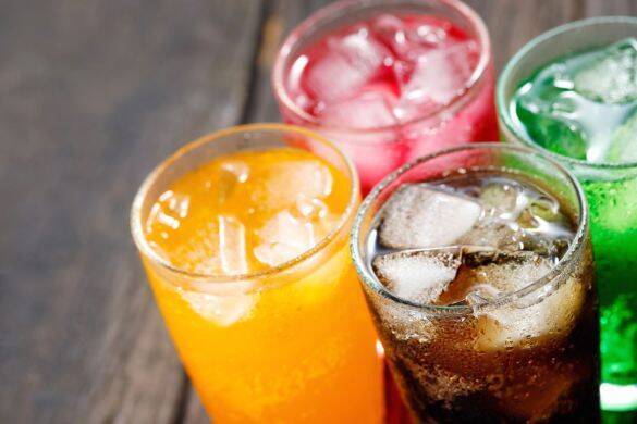 食卓にすわる前に水を一杯etc. 自動的にやせる習慣をつけて、2度と失敗しない“科学的なダイエット”
