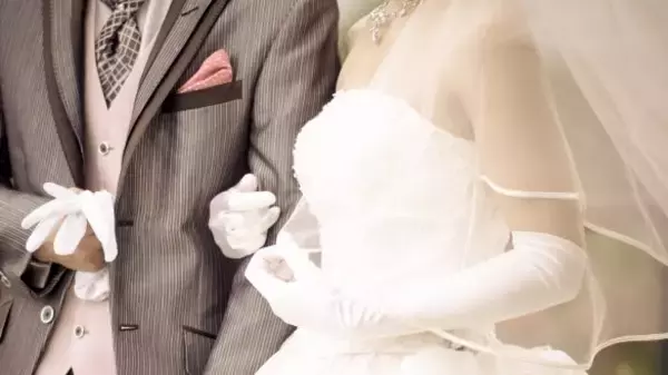 「ファザコンの新婦、披露宴のスピーチで爆弾発言。慌ててごまかす父／義実家・家族人気記事BEST」の画像