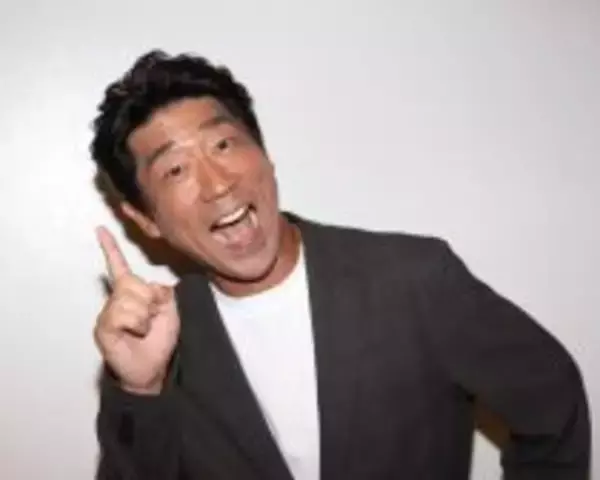 「原口あきまさ、9歳下の妻と結婚15年「向こうが動いている時にオレも動く」夫婦円満の秘訣とは」の画像