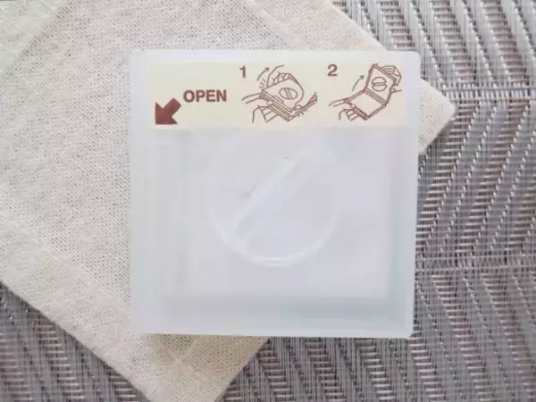 「有名女優が絶賛で話題。無印良品190円グッズで“ケーブル収納のストレス”からついに解放された！」の画像