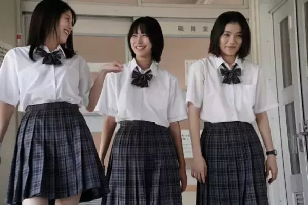 「宇垣美里「掟破りであろうがやったれ！」田舎町で息苦しい毎日をおくる女子高生たちに共感したワケ」の画像