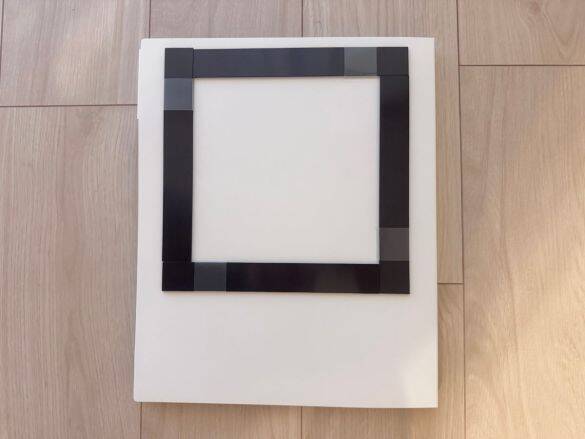 ファイルなのに“入れたまま書き込める”、“360°折り返せる”…夢の使い心地！ 老舗文具メーカーとダイソー発ブランドのコラボが最強すぎた