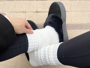 ユニクロの「ヒートテックソックス」をダイソー330円靴下と徹底比較！暖かさの違いは