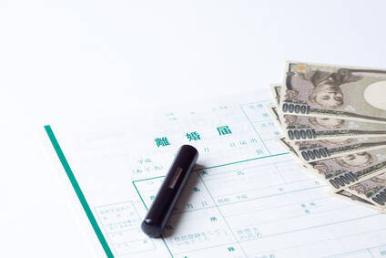 48歳の“先生”と結婚した30歳女性が「1年も経たずに離婚された」まさかの理由。“言ってはいけない一言”があった