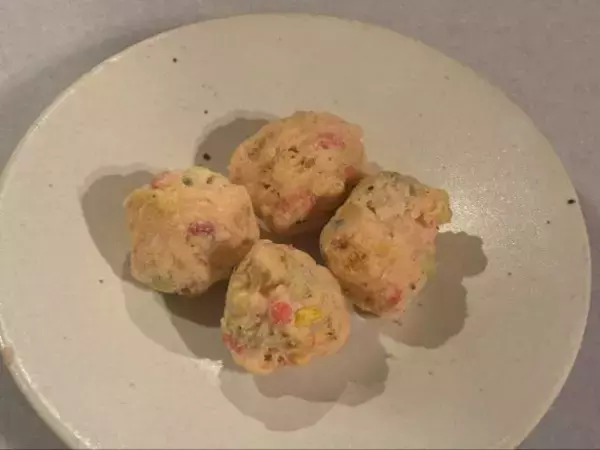 「年越しそばに絶対乗せたい！ ドンキの“攻めすぎ天ぷらスナック”、5種の野菜のザクザク食感が美味しすぎる」の画像