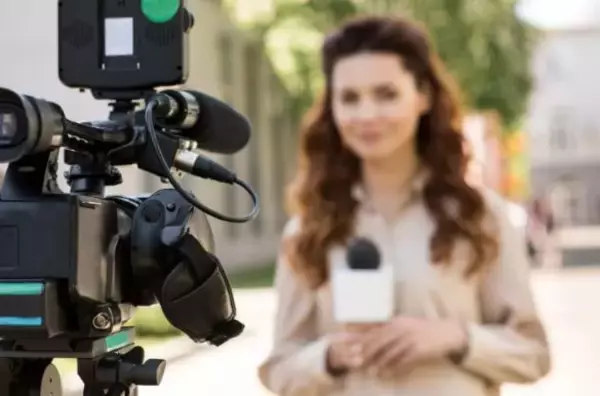 不倫旅行がテレビの生中継にうつっていた。見ていたのは…／結婚人気記事BEST