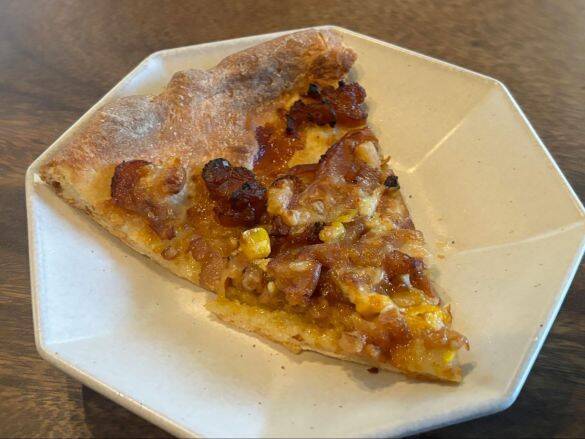 「買えば買うほどお得!?」ロピアの“おトクすぎる巨大ピザ”。直径30cmサイズが“1枚約444円”の衝撃コスパ