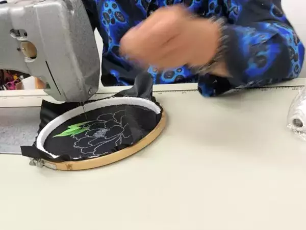 「元子役・東京育ち・36歳の私が“地縁”に憧れて始めたこと「東京に実家があるありがたみを噛みしめろと言われるけれど…」」の画像