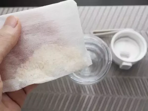 「無印良品「990円クリアボトル」が“買い”だった！容器内ででいつのまにか水出し茶やコーヒーができるスグレモノ｜無印良品週間に買いたいもの」の画像